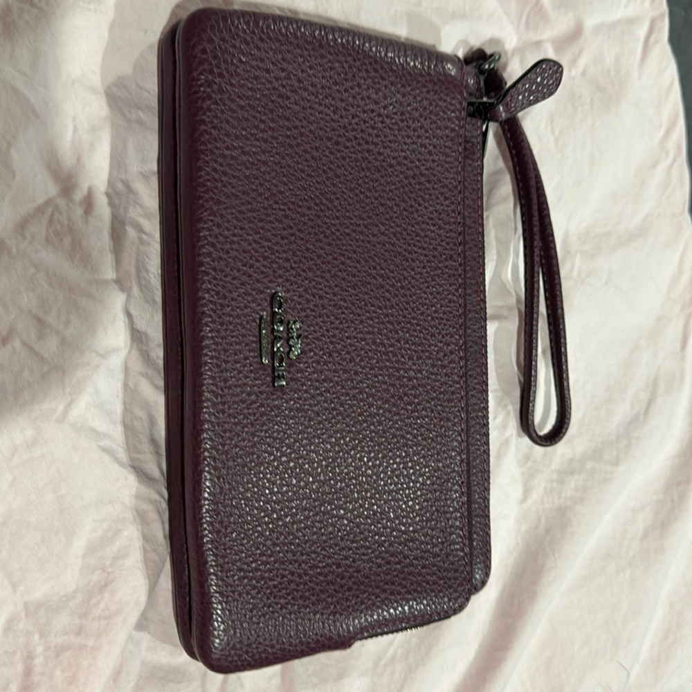 Coach double zip large wristlet wallet mulberry/gunmetal